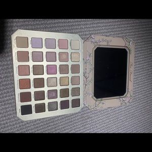 Too faced Natural love eye palette